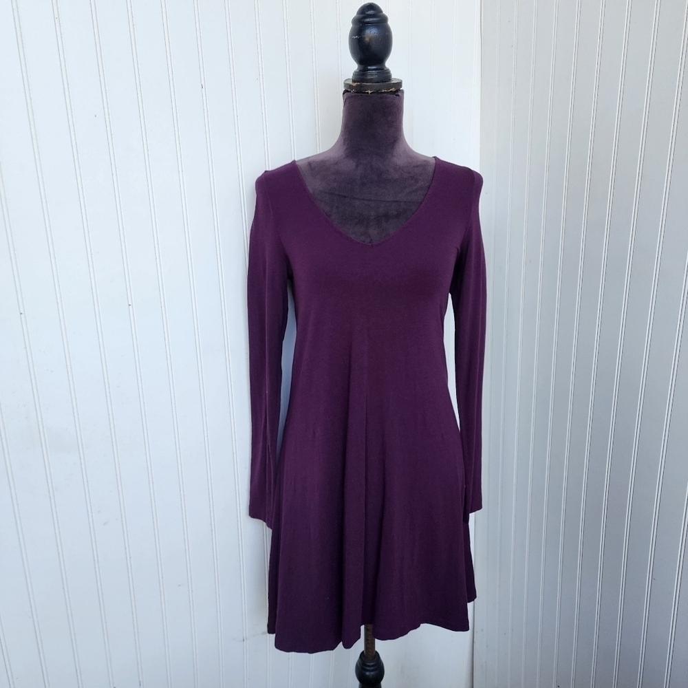 Express Women’s Purple Stretch Long Sleeve Flare Dress Deep Neck Sz S